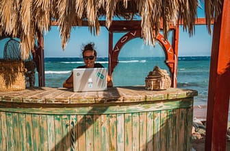The Ultimate Guide to Becoming a Tax Nomad