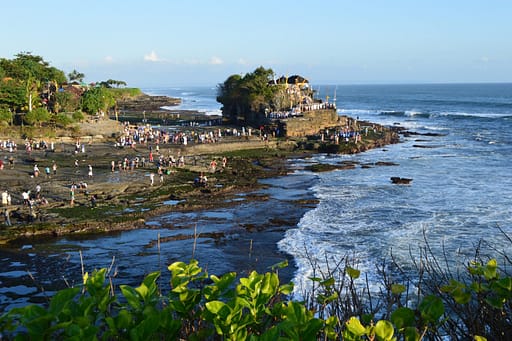 The truth about Italy's & Indonesia's Digital Nomad Visas that do not exist! 4 Indonesia's Digital Nomad Visa